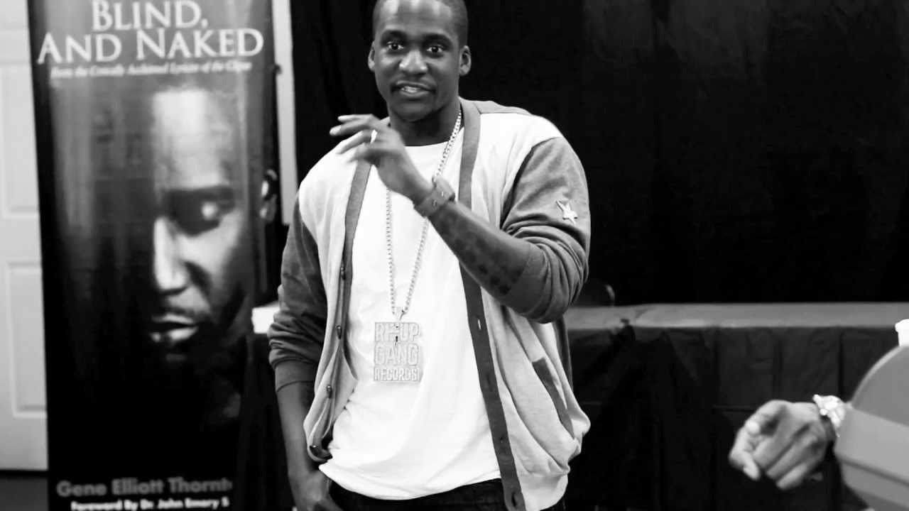 Twenty4Seven Magazine: Malice (the Clipse) in Favor Boutique