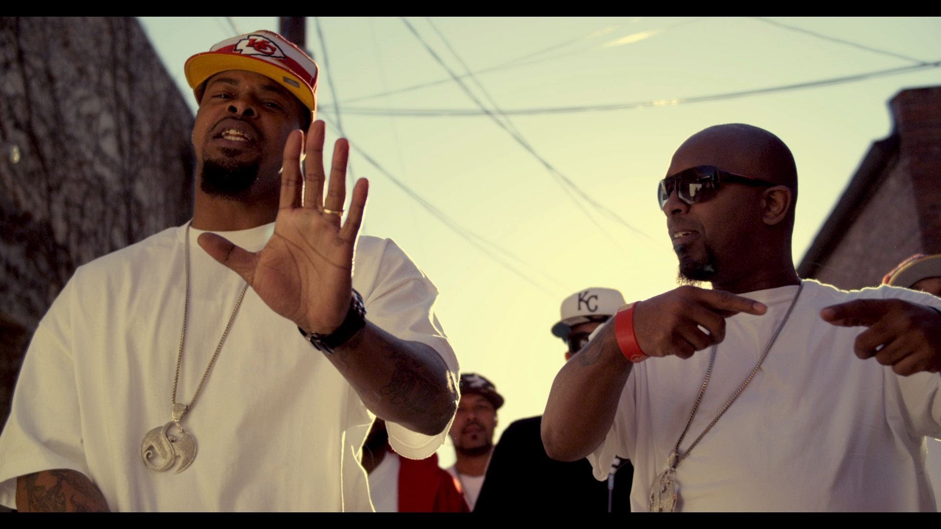 Kutt Calhoun Feat. Tech N9ne – I Been Dope  (Music Video)