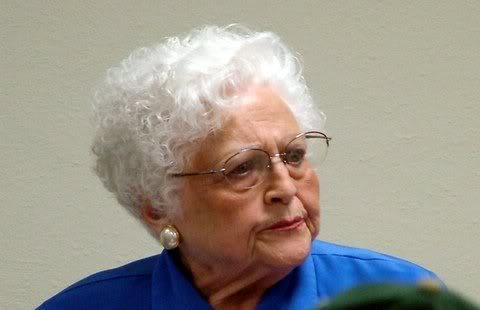 Hilarious Voicemail by Guy Witnessing Accident