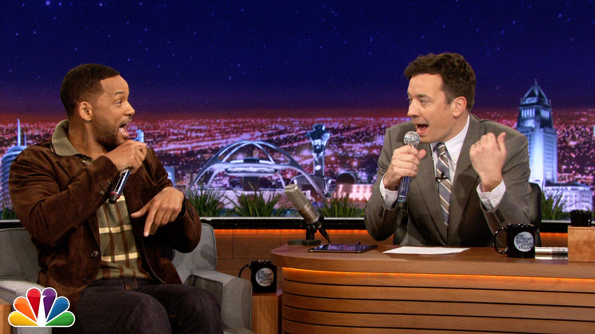 Will Smith & Jimmy Fallon Beatbox “It Takes Two” Using iPad App