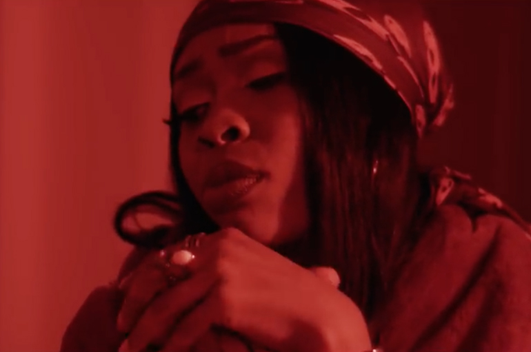 Tink – Breakin’ Me (Music Video)