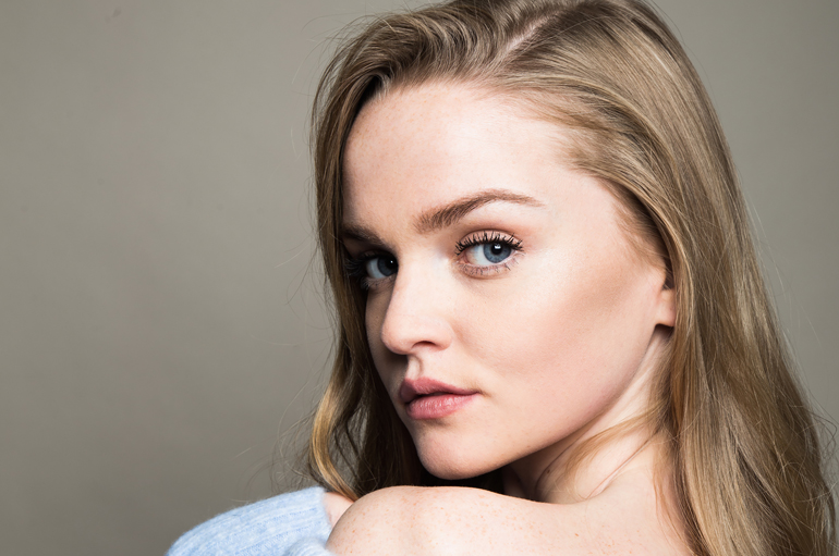 Hallea Jones – Keys Open Doors